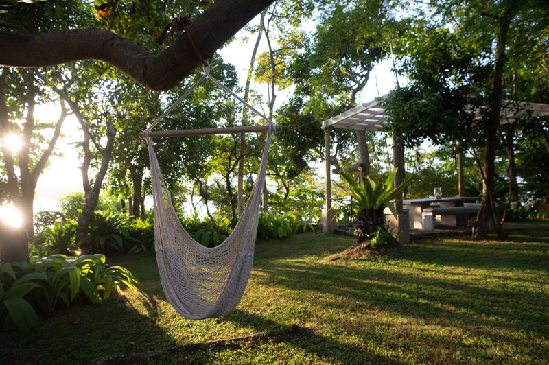 The River House a Lakefront Villa in Hikkaduwa