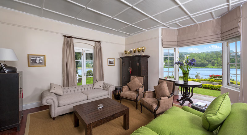 Hill RIse a Luxurious Lakefront Villa in Nuwara Eliya, Sri Lanka