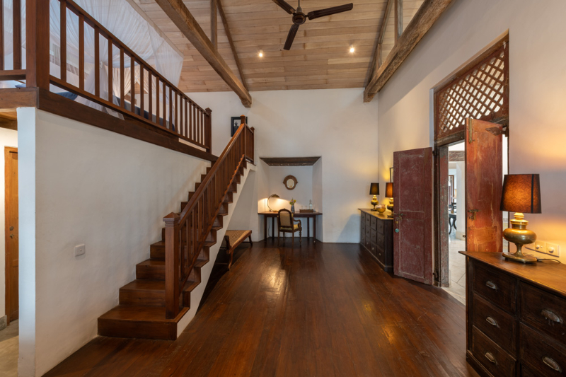 No. 32 a Stunning Villa Located Inside Gallefort 