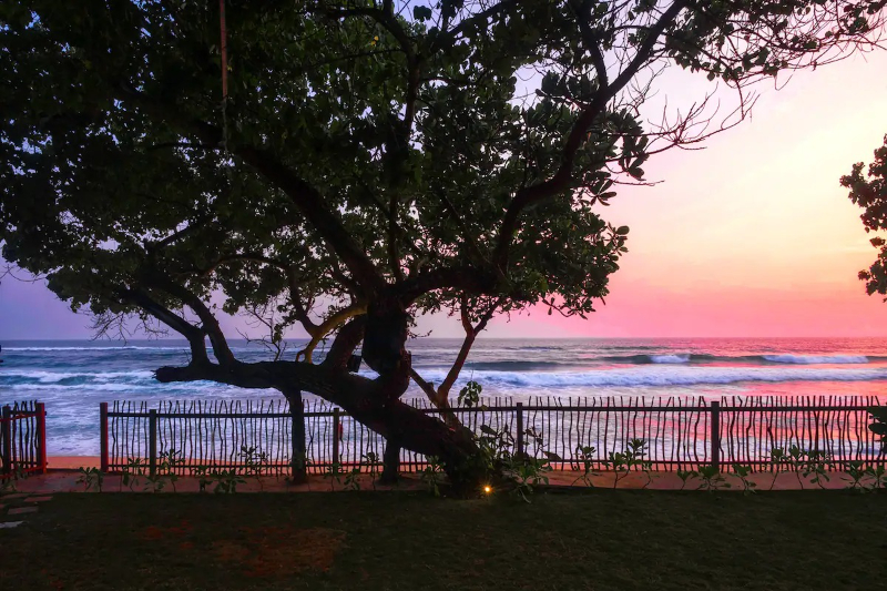 Blue Haven a Beachfront Villa in Thalpe, Sri Lanka