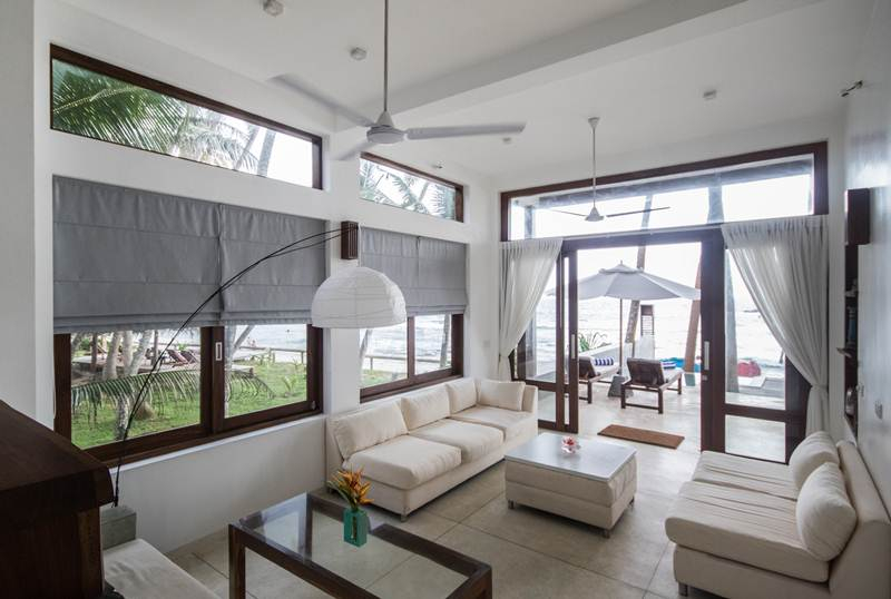 The Small House a Cozy Beachfront Villa Located in Unawatuna