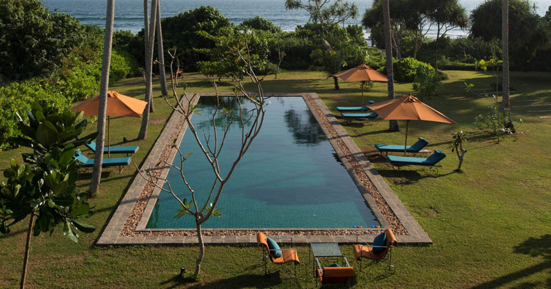 Rocky Reef Villa a Large Beachfront Villa in Mirissa, Sri Lanka