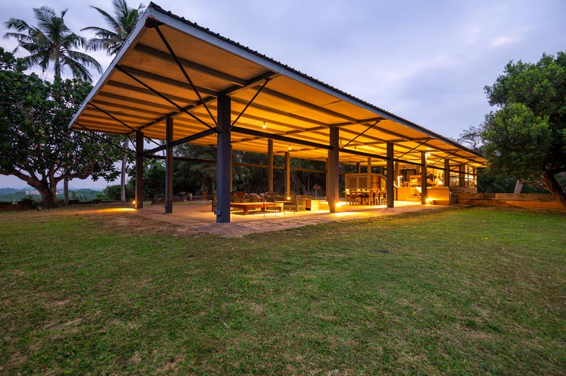 The View House a Stunning Clifftop Villa in Mirissa, Sri Lanka