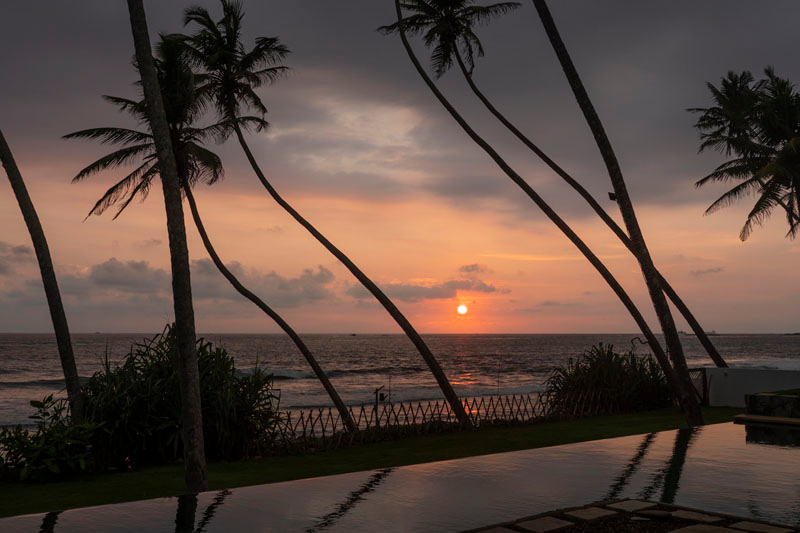 SW a stunning Beachfront Villa in Unawatuna, Sri Lanka