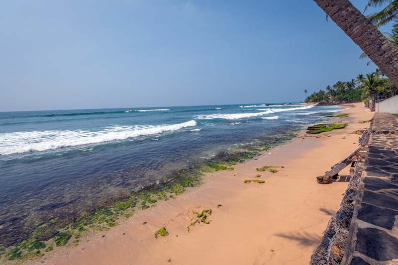 Villa White Beach a Stunning Beachfront Villa with Pool in Thalpe, Sri Lanka