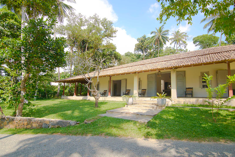 Lush Villa a Luxury Villa Surrounded by Paddy in Galle, Sri Lanka