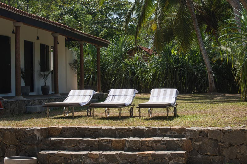 Kahumba a Lovely Beachfront Villa in Tangalle, Sri Lanka