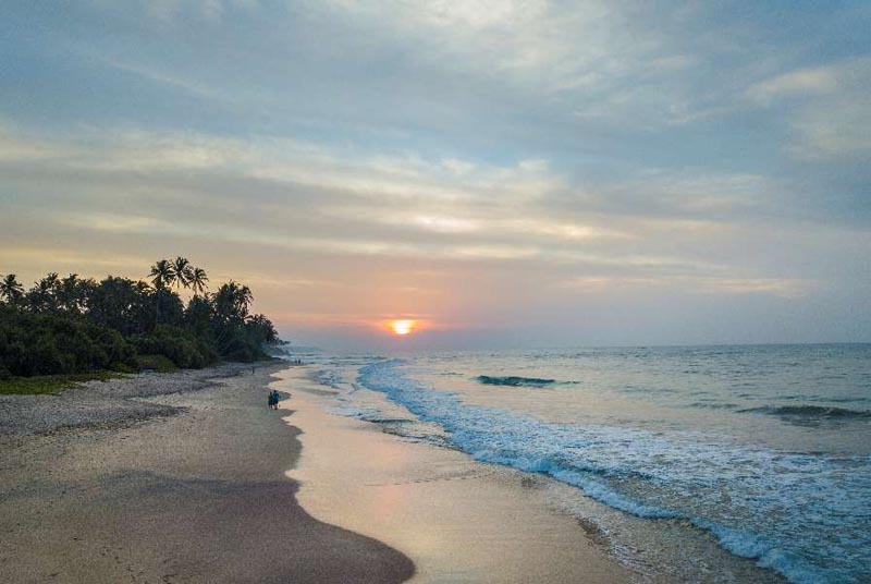 Villa Dikwella a Stunning Beachfront Villa in Dikwella, Sri Lanka