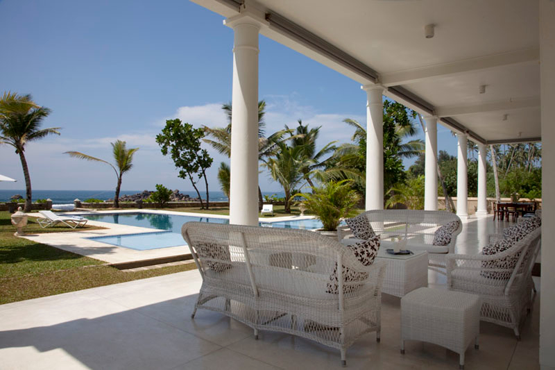 Grand Villa a Stunning Beachfront Villa with Pool in Ahangama, Sri Lanka