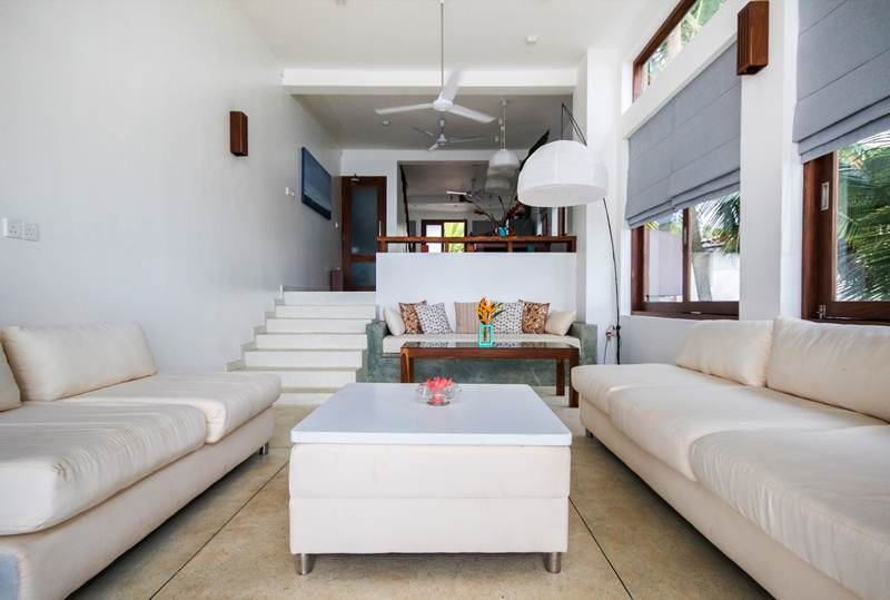 The Small House a Cozy Beachfront Villa Located in Unawatuna