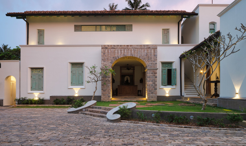 Candle House - The Main House in Thalpe, Sri Lanka