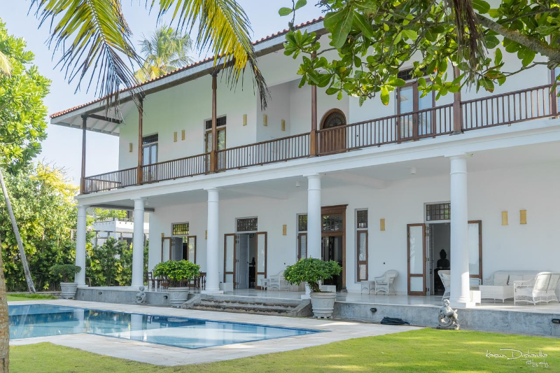 Grand Villa a Stunning Beachfront Villa with Pool in Ahangama, Sri Lanka