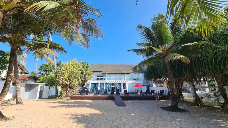 Two Sisters a Beachfront villa in Mirissa, Sri Lanka