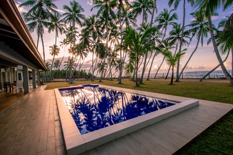 Aaloka Villa a Beachfront Villa with Pool in Tangalle, Sri Lanka