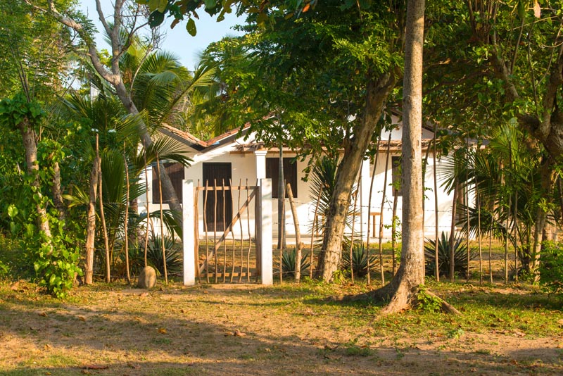 Kotamba a Lovely Beachfront Villa in Tangalle, Sri Lanka