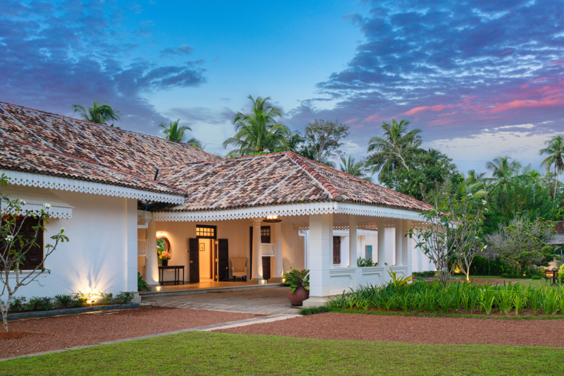 Villa Induruwa an Old Colonial Style Villa Close to The Beach 