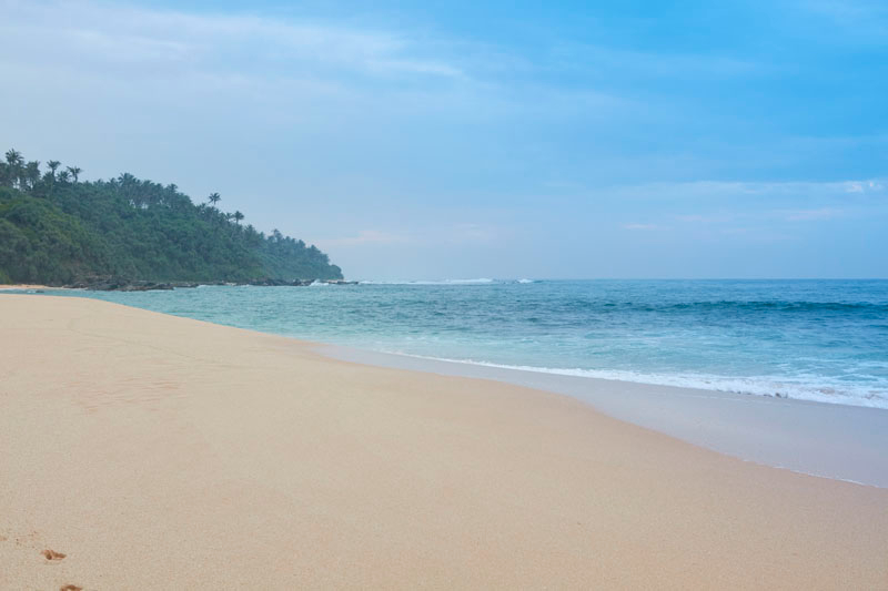 Villa A a Beachfront Villa with Pool in Mirissa, Sri Lanka