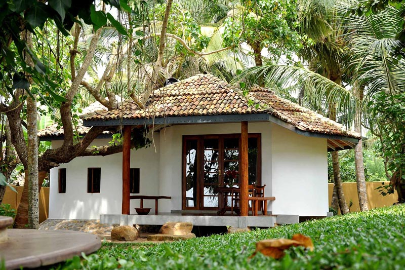 Muhudu Bella a Beachfront Villa in Weligama, Sri Lanka