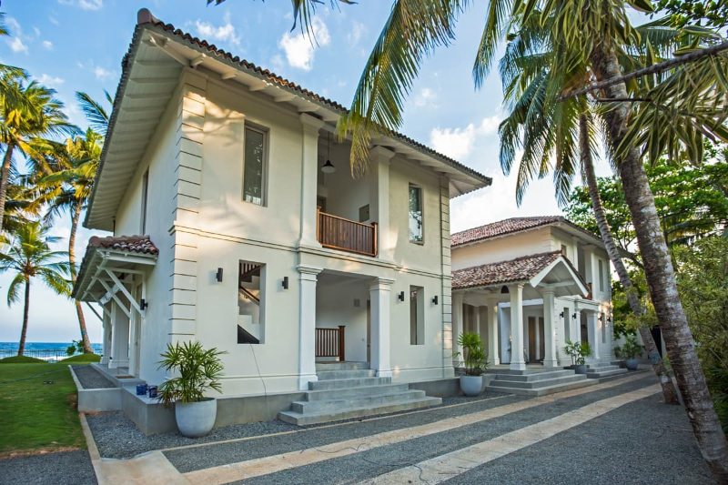 Hiriketiya Villa a Stunning Beachfront Villa in Dikwella, Sri Lanka