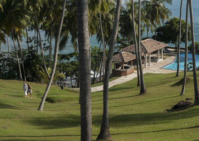 Claughton House a Beachfront Villa in Dikwella, Sri Lanka