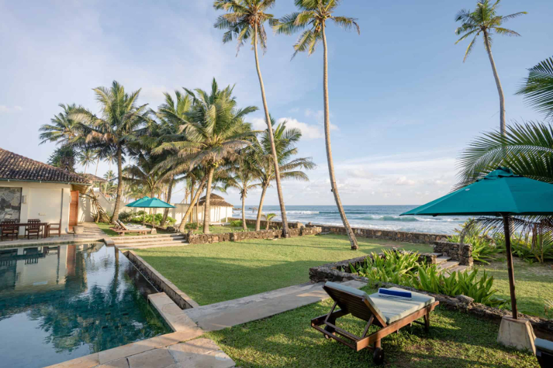 Villa Wijaya a Beachfront Villa with Pool in Galle, Sri Lanka