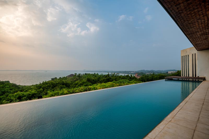 Cliff Villa Red a Stunning Clifftop Villa in Mirissa, Sri Lanka