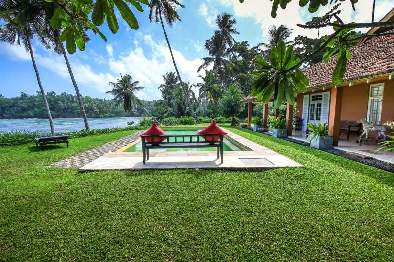 Villa Hiri a Stunning Beachfront Villa in Dikwella, Sri Lanka