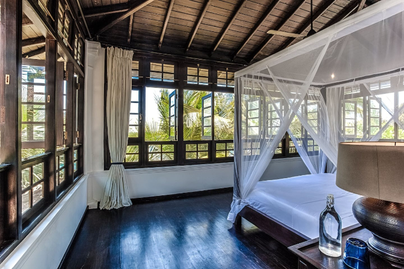 Thalpe House a Stunning Beachfront Villa in Thalpe, Sri Lanka