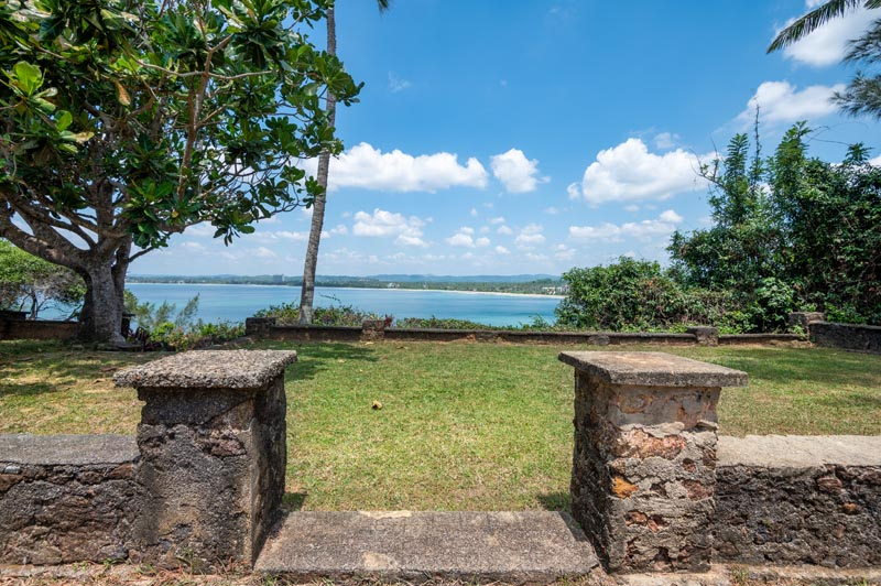 The View House a Stunning Clifftop Villa in Mirissa, Sri Lanka