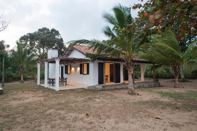 Kotamba a Lovely Beachfront Villa in Tangalle, Sri Lanka