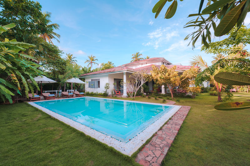 The Mirissa Garden a Colonial Villa in Mirissa, Sri Lanka