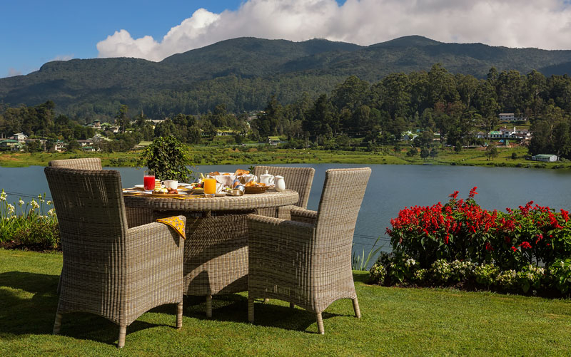 Hill RIse a Luxurious Lakefront Villa in Nuwara Eliya, Sri Lanka