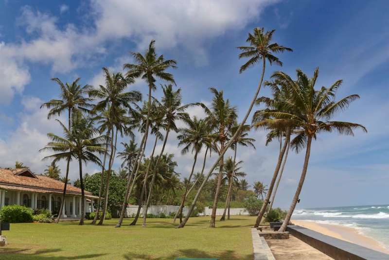 Villa 23 A Stunning Beachfront Villa In Thalpe, Sri Lanka