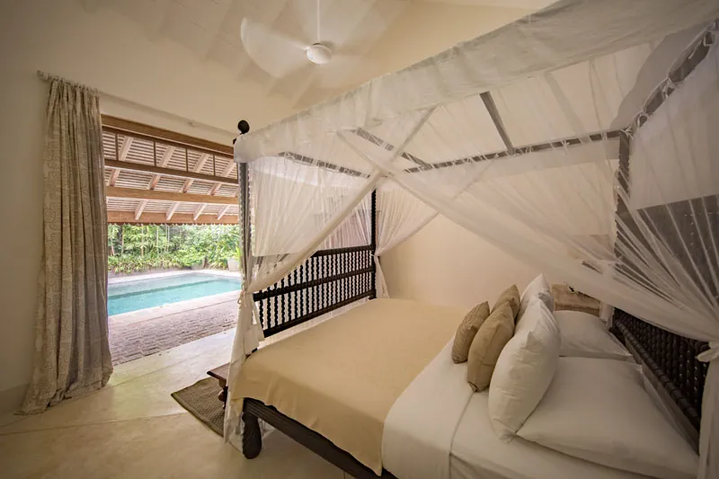 No. 25 an Old Colonial Villa with Pool inside Gallefort, Sri Lanka