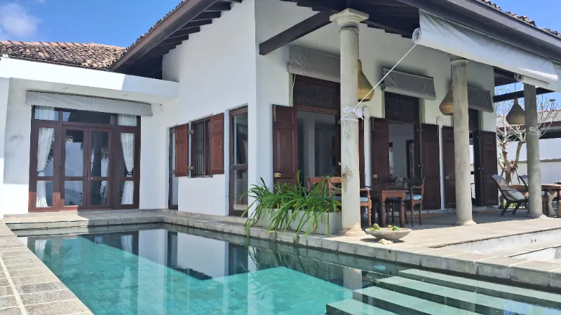 Villa Saldana a Beachfront villa in Habaraduwa, Sri Lanka