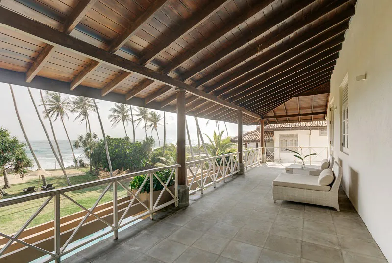 Unawatuna Beach Villa a Large Beachfront Villa Located in Unawatuna, Sri Lanka