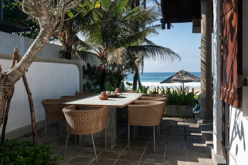Villa Saldana a Beachfront villa in Habaraduwa, Sri Lanka