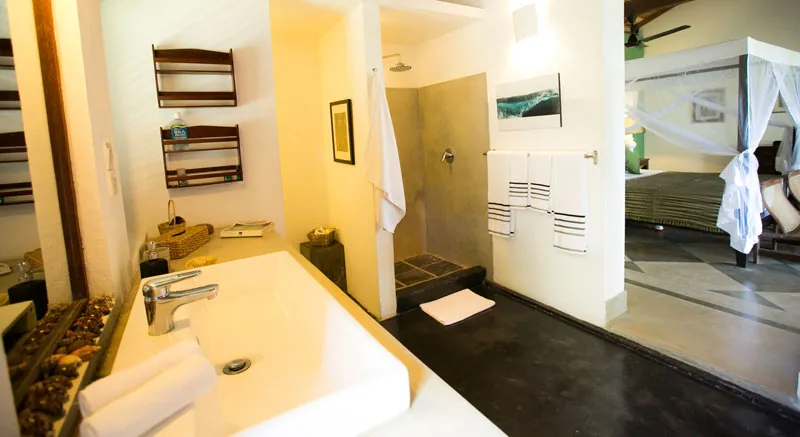 Hiriketiya Rock House a Surf Villa Located in Hiriketiya, Sri Lanka