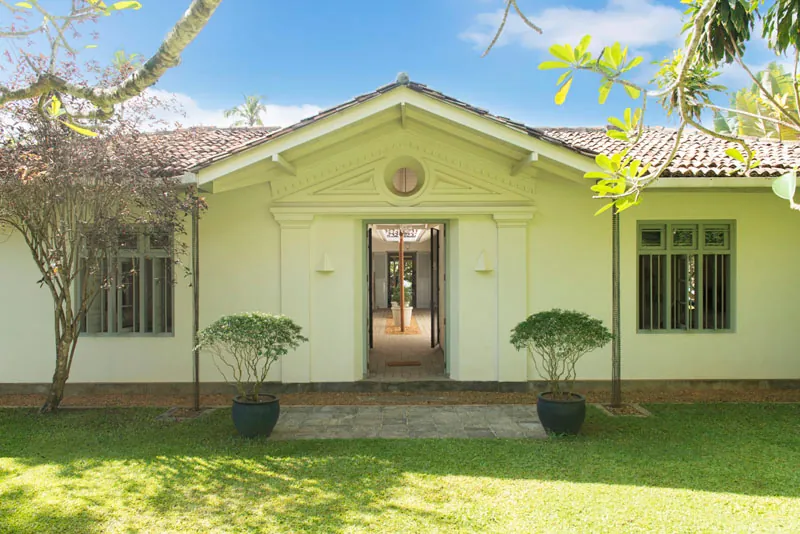 Blue Heaven a Family Friendly Beachfront Villa in Weligama, Sri Lanka
