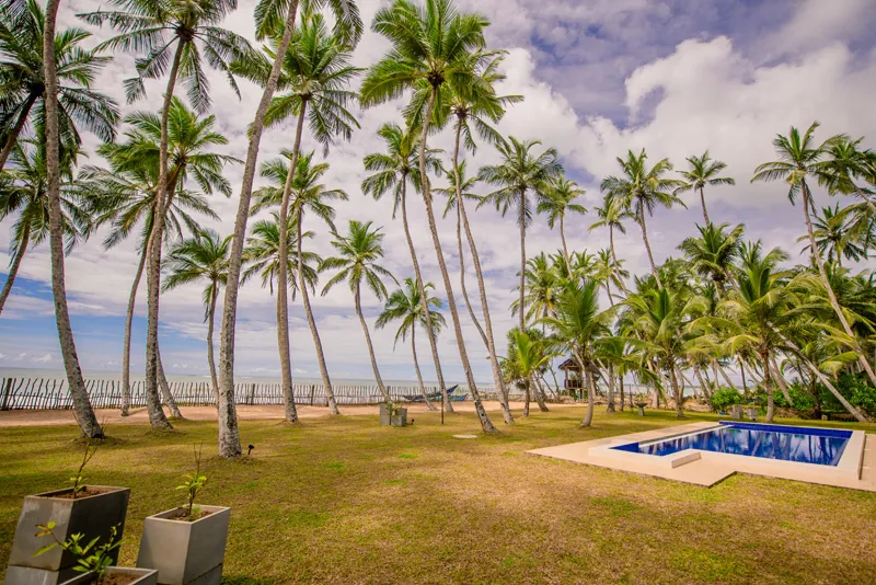 Aaloka Villa a Beachfront Villa with Pool in Tangalle, Sri Lanka