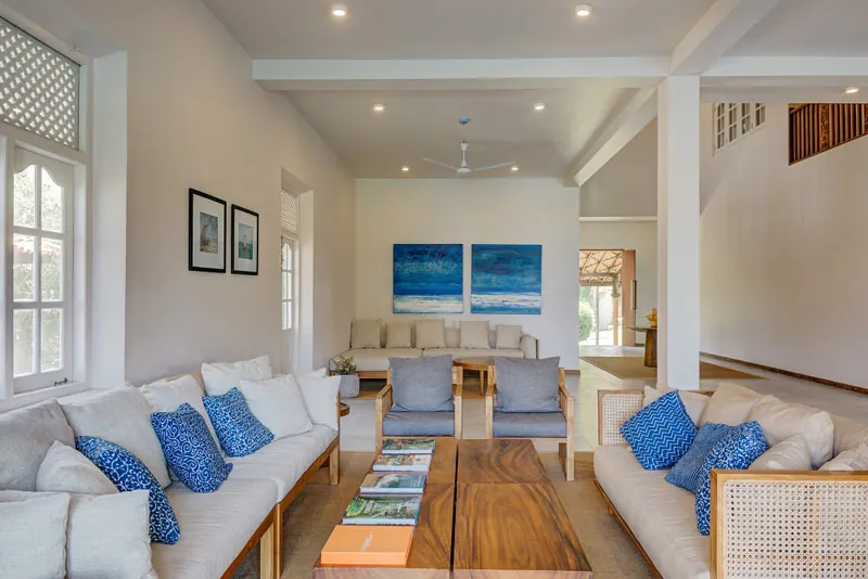 Unawatuna Beach Villa a Large Beachfront Villa Located in Unawatuna, Sri Lanka