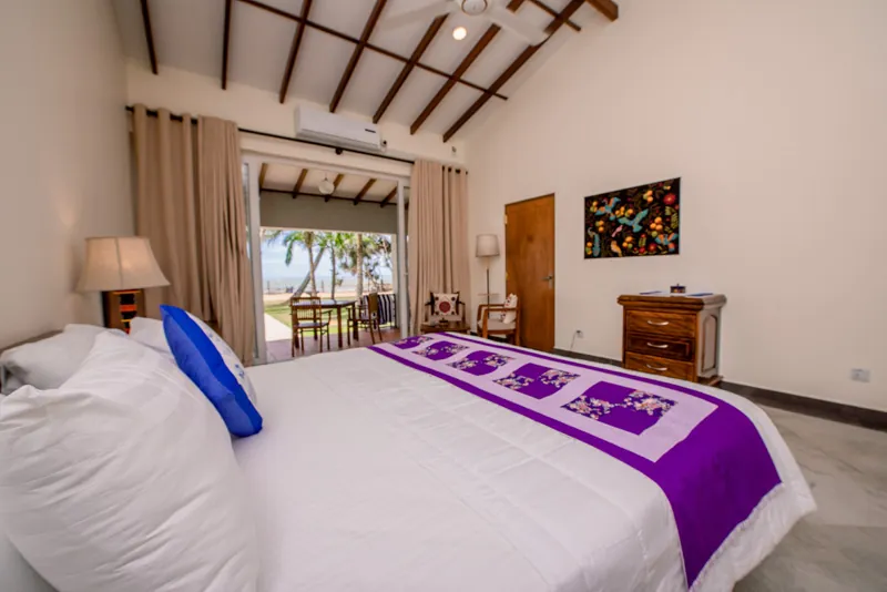 Aaloka Villa a Beachfront Villa with Pool in Tangalle, Sri Lanka