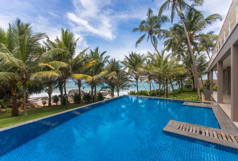 Villa Sandals a Beachfront Villa Close to Hikkaduwa, Sri Lanka