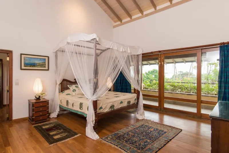 Cloisters a Stunning  Family Friendly Beachfront Villa in Sri Lanka