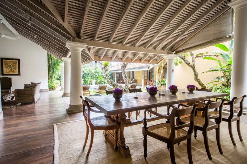 No. 25 an Old Colonial Villa with Pool inside Gallefort, Sri Lanka