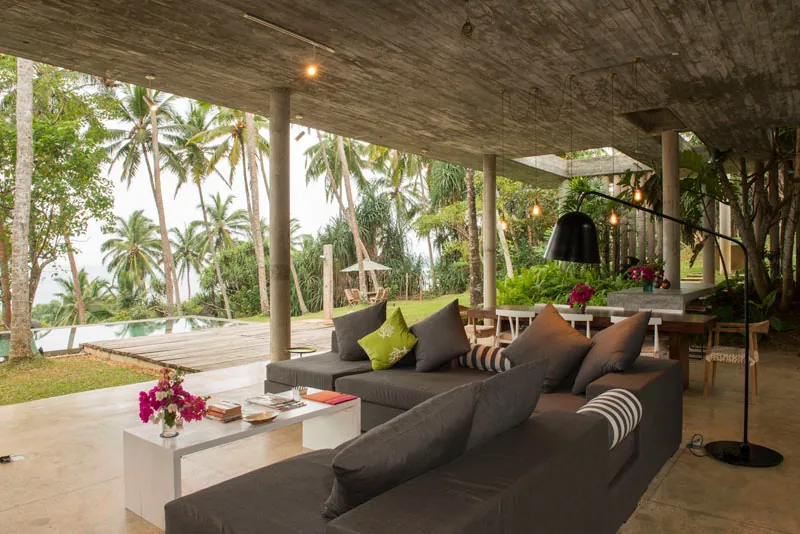 Walatta House a Uniquely Designed Beachfront Villa in Tangalle photo 8