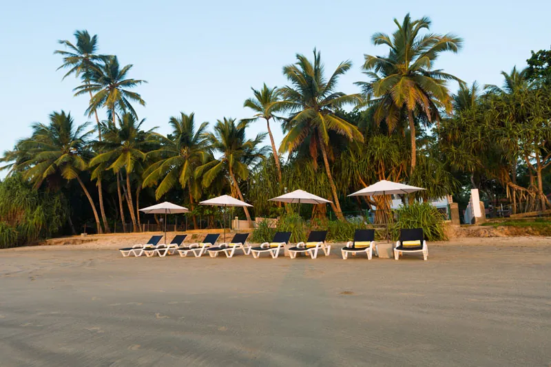 Mawella Beach Villa a Beachfront Villa in Tangalle, Sri Lanka