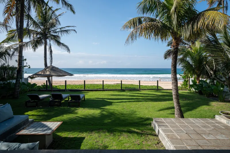Villa Saldana a Beachfront villa in Habaraduwa, Sri Lanka
