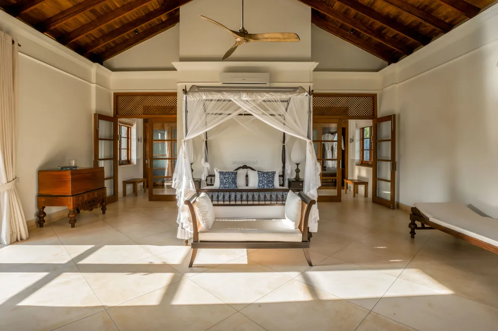 Seven Ensuite Suites for up to 14 Guests