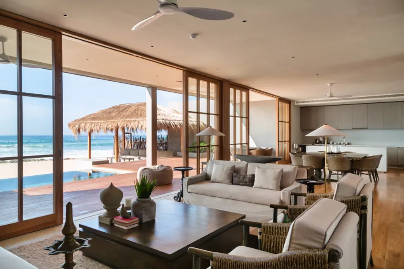 Villa Noosa a Stunning Beachfront Villa in Weligama, Sri lanka photo 6